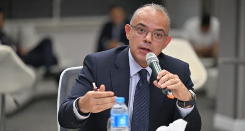  الدكتور محمد فريد