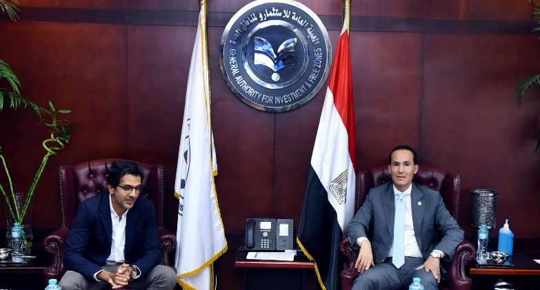  رئيس هيئة الاستثمار يبحث مع مجموعة Hirdaramani Groupالسريلانكية خطط التوسع في السوق المصرية