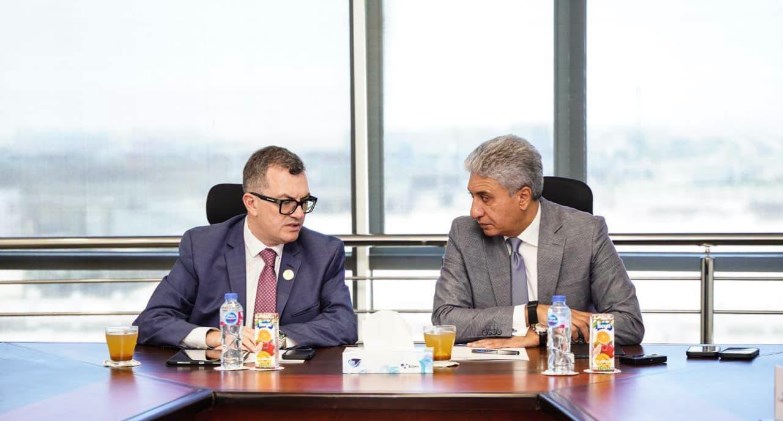 وزيرا السياحة والآثار والتخطيط والتنمية الاقتصادية
