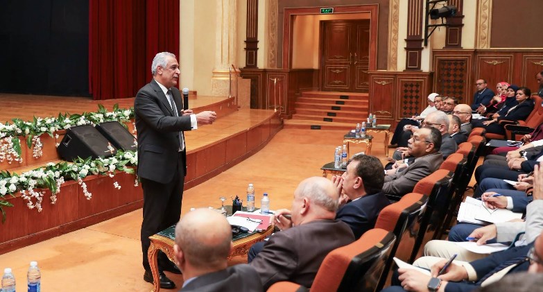 جمبلاط: تحويل المعرفة والخبرات المكتسبة من البرامج التدريبية إلى أفكار قابلة للتطبيق