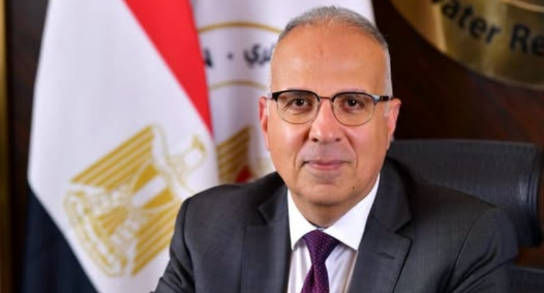 وزير الموارد المائية والري