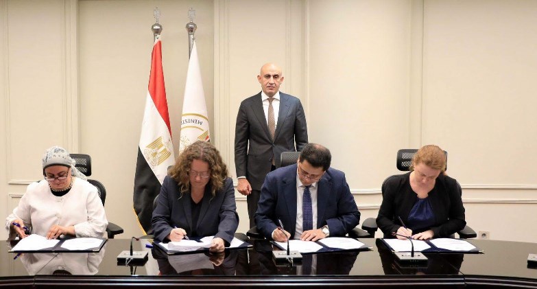 توقيع بروتوكول تعاون مع معهد جوته ودار "هوبر" للنشر لإتاحة تدريس كتاب اللغة الألمانية "Dabei" بنظام البكالوريا المصرية