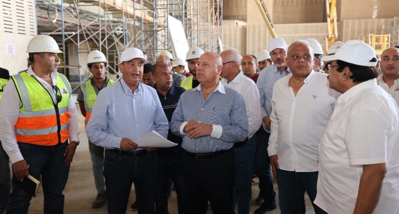 كامل الوزير يتفقد الخط الأول للقطار الكهربائي السريع استعدادًا للتشغيل التجريبي بدون ركاب