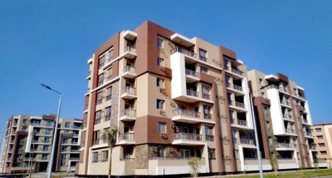 وزيرة الإسكان تتابع تنفيذ مشروعات التطوير والإسكان بمدينة دمياط الجديدة