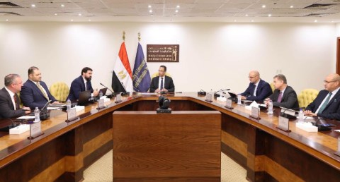 وزير الاتصالات يبحث مع  شركة«هيكا داتا» وتحالف أمريكي إقامة منطقة متكاملة لمراكز البيانات العملاقة 