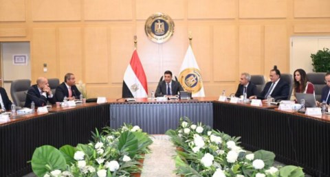  خالد هاشم وزير الصناعة