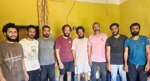 بناء على توجيهات الرئيس السيسي.. الإفراج عن البحارة المصريين الثمانية المختطفين على متن سفينة بالصومال