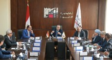 قنصوة يوجه بـ تشكيل مجموعة عمل لوضع رؤية متكاملة لتطوير المعاهد وتنمية الموارد الذاتية