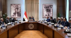 رئيس الوزراء يتابع مستهدفات برنامج إعادة هيكلة الشركات القابضة