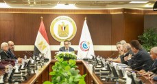 وزير الصحة يناقش استراتيجية توسيع قاعدة المتبرعين بالكلى من الأحياء