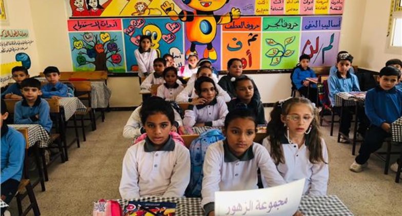 «التعليم» توجه بعدم ربط تسليم الكتب الدراسية بسداد المصروفات 