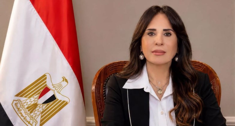 وزيرة الإسكان تتابع موقف مشروعات الصرف الصحي بمحافظات دمياط والمنيا والفيوم