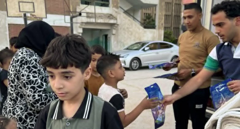 إم أو جروب تدخل البهجة على الأطفال
